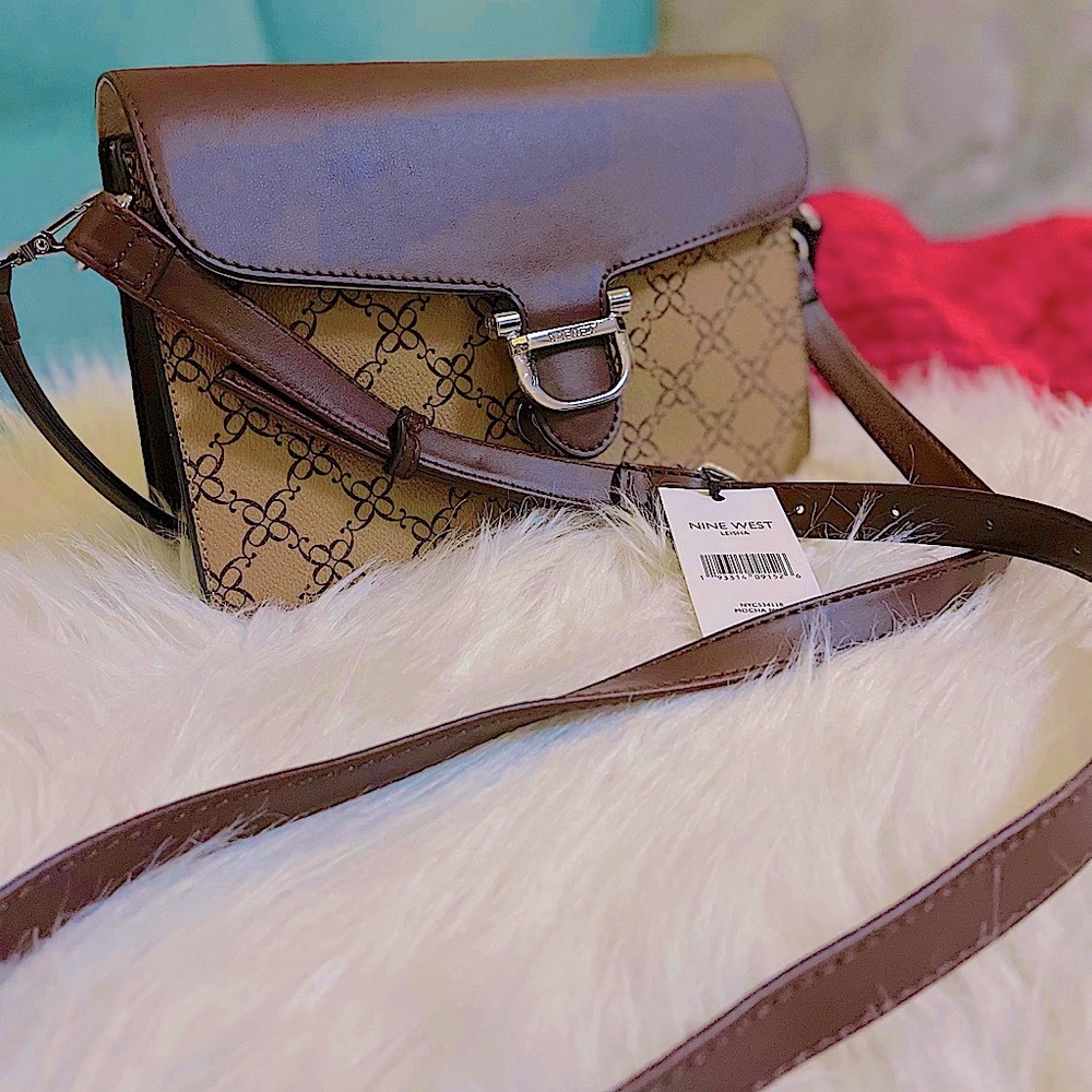 Nine West, crossbody bag.